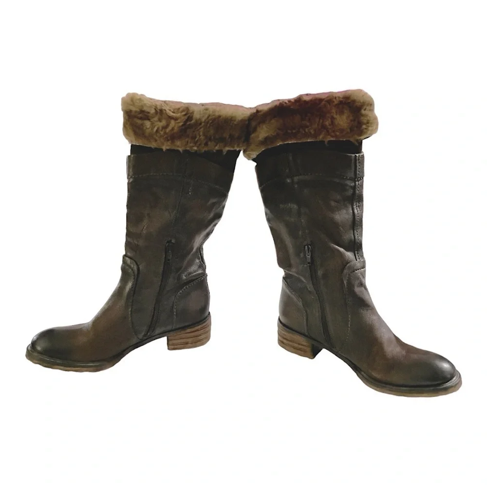 Pakros Distressed Leather Sherpa Trim Mukluk Boots Brown Sz EU 39 (US 9M)